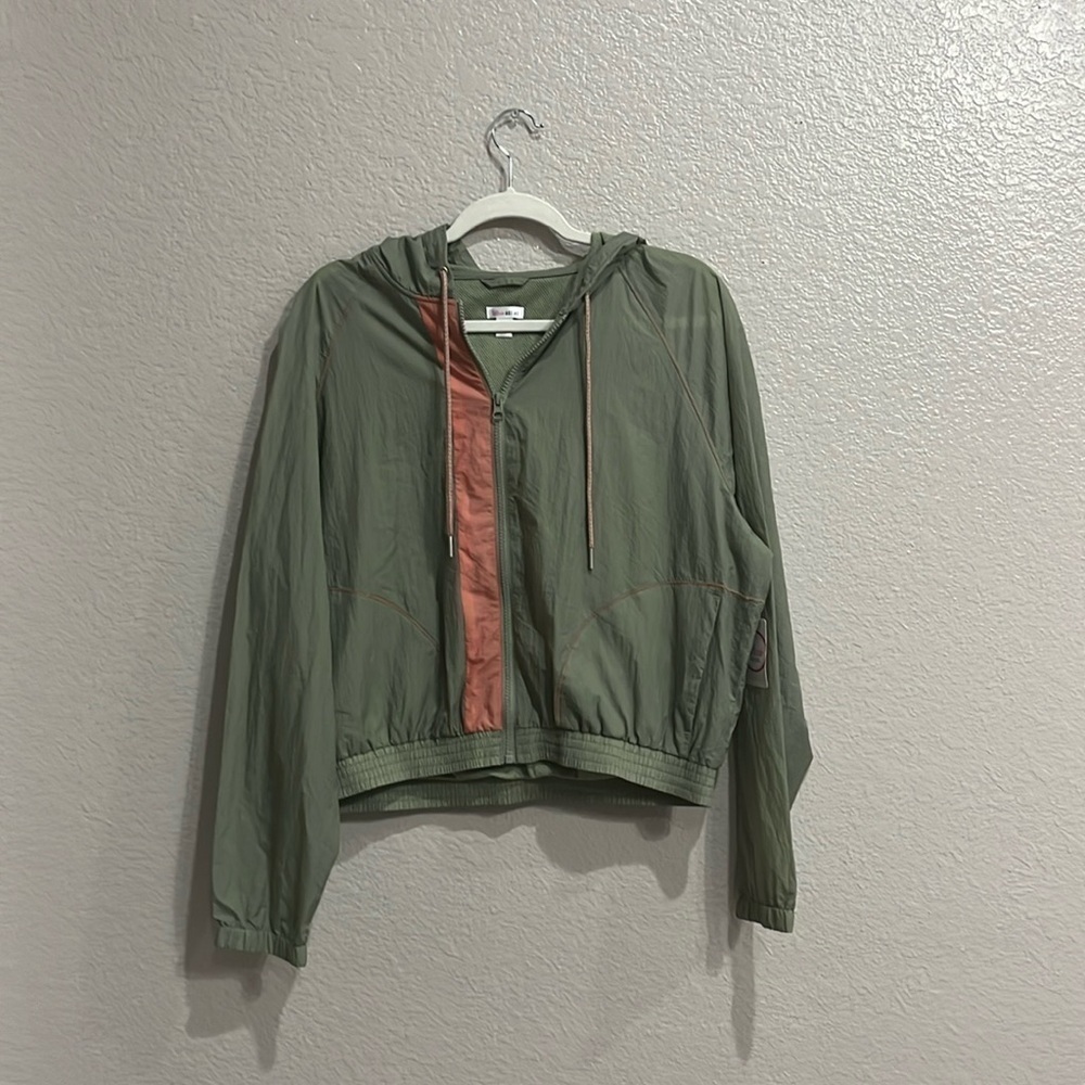 Flirtitude Windbreaker jacket olive green and pink jacket size Large